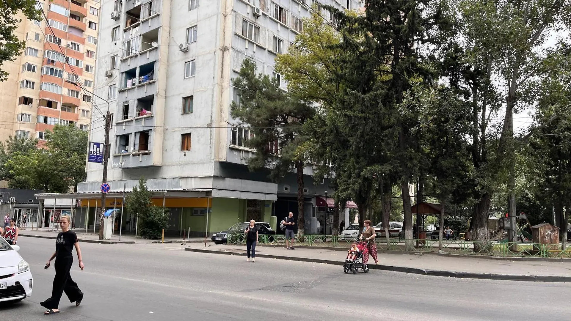 Lux Apart S2 Tbilisi 0*,  Georgia